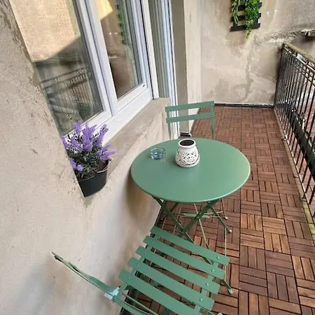 Place Du Bonheur Bel F2 Apartament *
